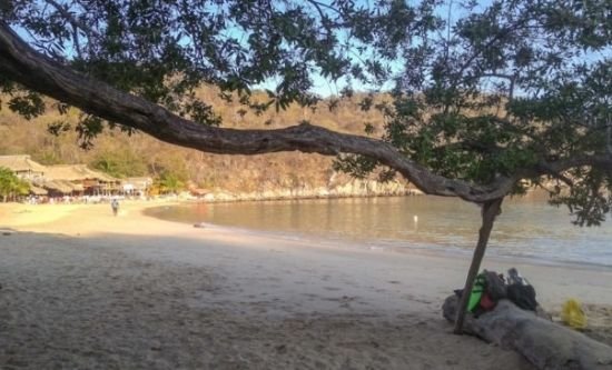 La Entrega beach in BAys of Huatulco [Snorkeling and how to get there]